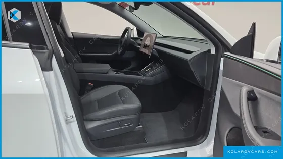 TESLA MODEL Y RWD