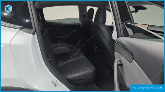 TESLA MODEL Y RWD