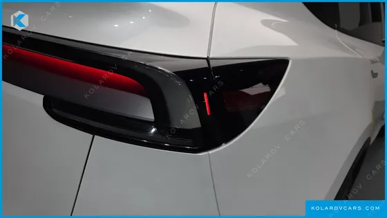 TESLA MODEL Y RWD