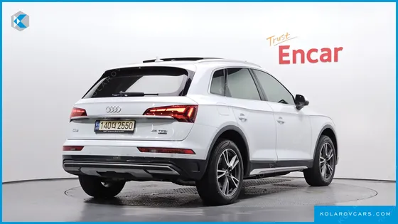 AUDI Q5 45 TFSI QUATTRO