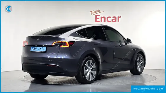 TESLA MODEL Y LONG RANGE AWD