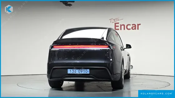 TESLA MODEL Y L LONG RANGE AWD