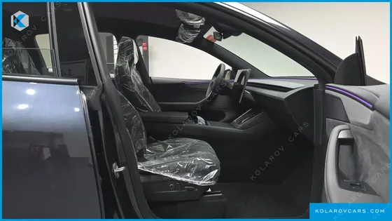 TESLA MODEL Y L LONG RANGE AWD