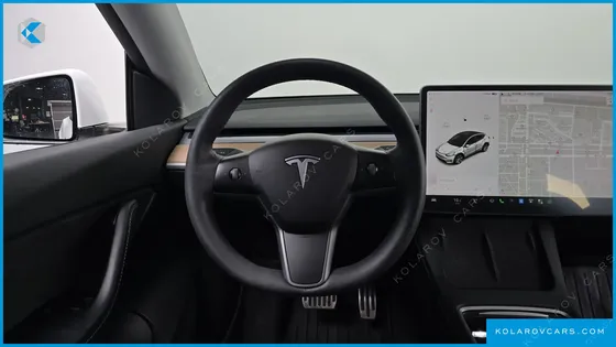 TESLA MODEL Y STANDARD RANGE RWD