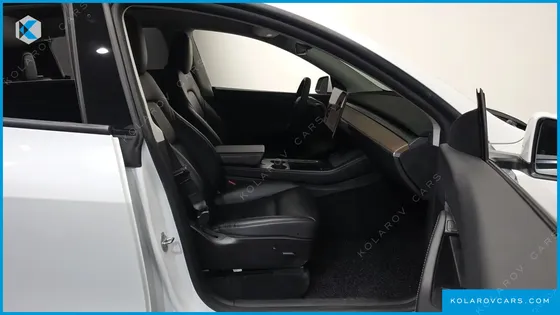 TESLA MODEL Y LONG RANGE AWD