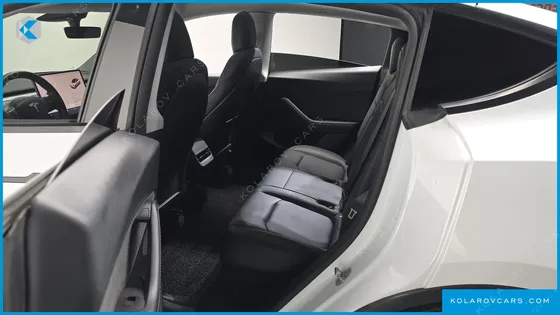 TESLA MODEL Y LONG RANGE AWD
