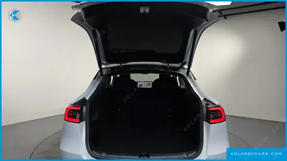 TESLA MODEL Y LONG RANGE AWD