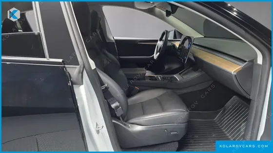 TESLA MODEL Y RWD