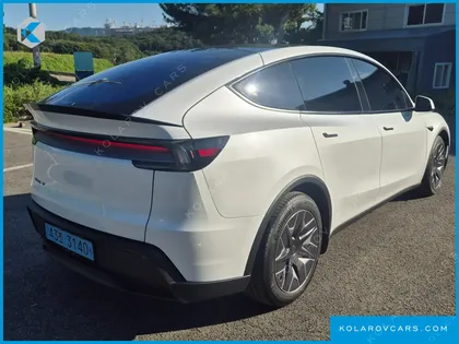TESLA MODEL Y L LONG RANGE AWD