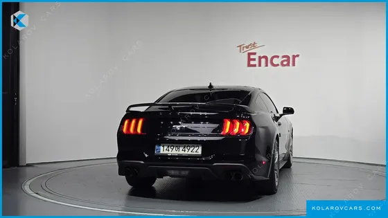 FORD MUSTANG GT COUPE