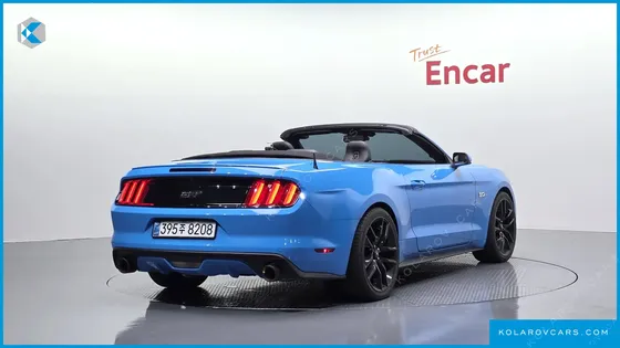 FORD MUSTANG GT CONVERTIBLE
