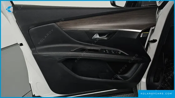PEUGEOT 5008 1.2 PURE TECH GT