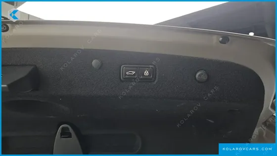 KIA K8 2.5 GASOLINE 2WD
