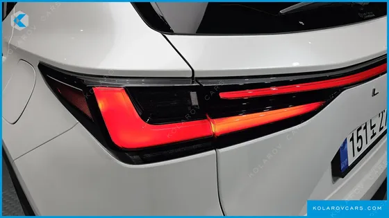 LEXUS NX PREMIUM