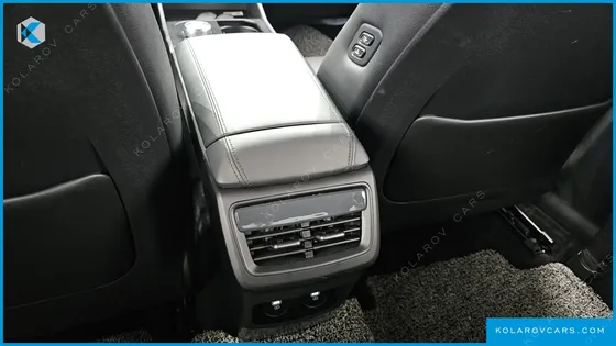 KIA K8 2.5 GASOLINE 2WD