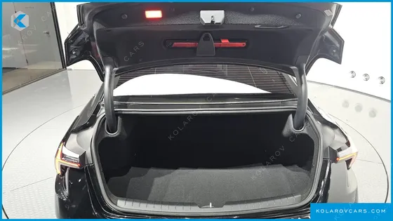 KIA K8 2.5 GASOLINE 2WD