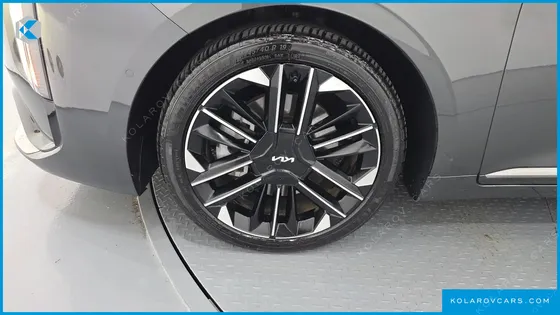KIA K8 2.5 GASOLINE 2WD