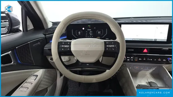 KIA K8 2.5 GASOLINE 2WD