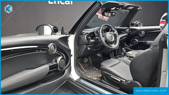 MINI COOPER CONVERTIBLE CLASSIC