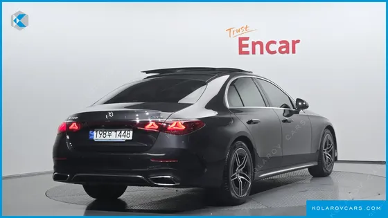 MERCEDES E-CLASS E300 4MATIC AMG LINE