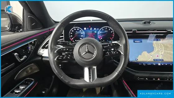 MERCEDES E-CLASS E300 4MATIC AMG LINE