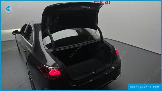 MERCEDES E-CLASS E300 4MATIC AMG LINE