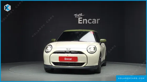 MINI COOPER SE PAUL SMITH EDITION