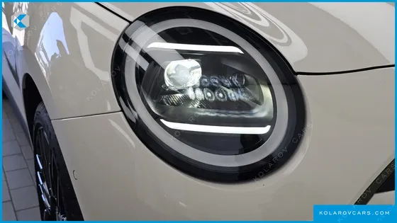 MINI COOPER SE PAUL SMITH EDITION