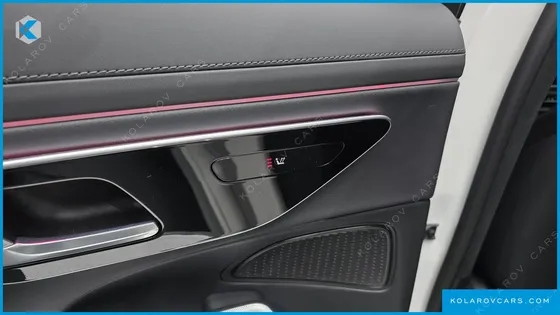 MERCEDES E-CLASS E200 AVANTGARDE