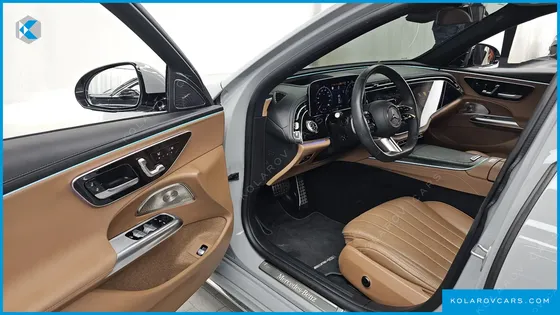 MERCEDES E-CLASS E300 4MATIC AMG LINE PREMIERE SPECIAL