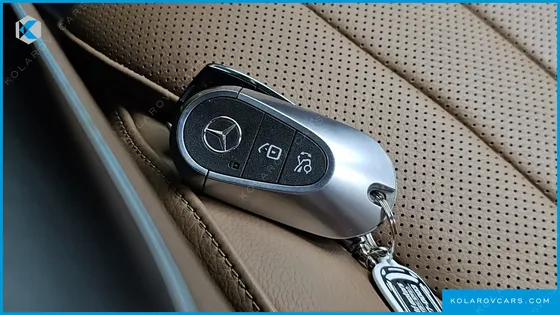 MERCEDES E-CLASS E300 4MATIC AMG LINE PREMIERE SPECIAL