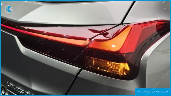 LEXUS UX 2.0 F-SPORT 2WD