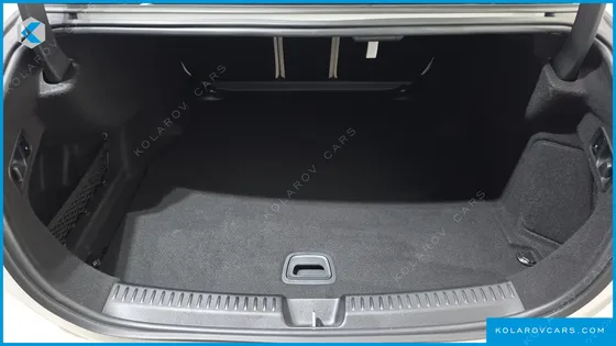 MERCEDES E-CLASS E200 AVANTGARDE