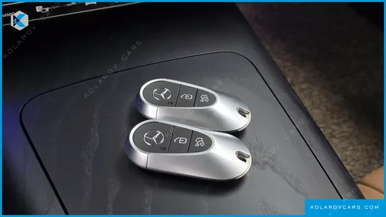 MERCEDES E-CLASS E200 AVANTGARDE