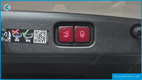 MERCEDES E-CLASS E220D 4MATIC EXCLUSIVE