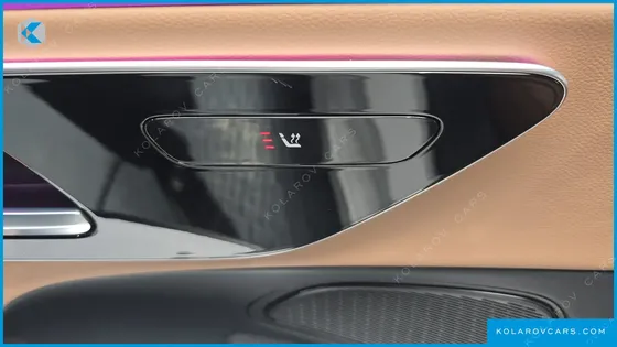 MERCEDES E-CLASS E200 AVANTGARDE