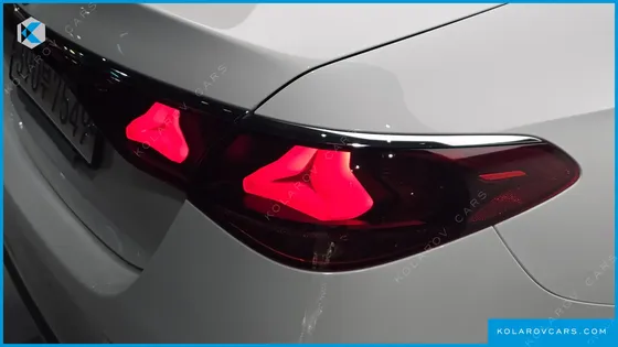 MERCEDES E-CLASS E200 AVANTGARDE