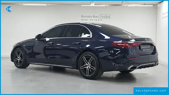 MERCEDES E-CLASS E300 4MATIC AMG LINE