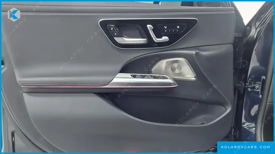 MERCEDES E-CLASS E300 4MATIC AMG LINE