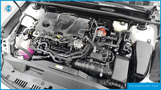 TOYOTA CAMRY 2.5 XLE HYBRID