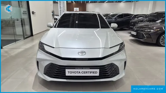 TOYOTA CAMRY 2.5 XLE HYBRID