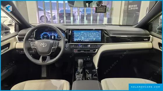 TOYOTA CAMRY 2.5 XLE HYBRID