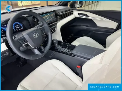 TOYOTA CAMRY 2.5 XLE PREMIUM HYBRID