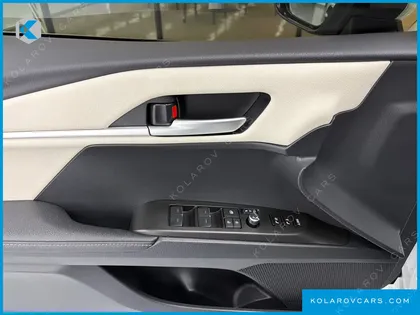 TOYOTA CAMRY 2.5 XLE PREMIUM HYBRID