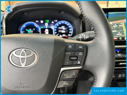TOYOTA CAMRY 2.5 XLE PREMIUM HYBRID