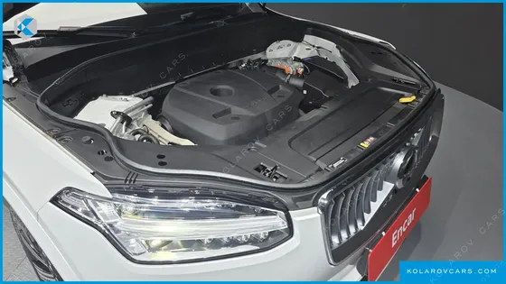 VOLVO XC90 T8 ULTIMATE BRIGHT HYBRID