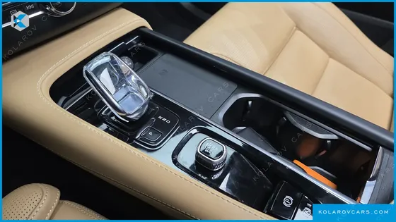 VOLVO XC90 T8 ULTIMATE BRIGHT HYBRID