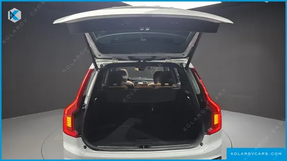 VOLVO XC90 T8 ULTIMATE BRIGHT HYBRID