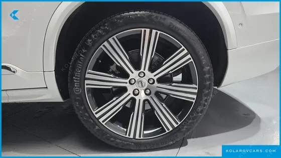 VOLVO XC90 T8 ULTIMATE BRIGHT HYBRID