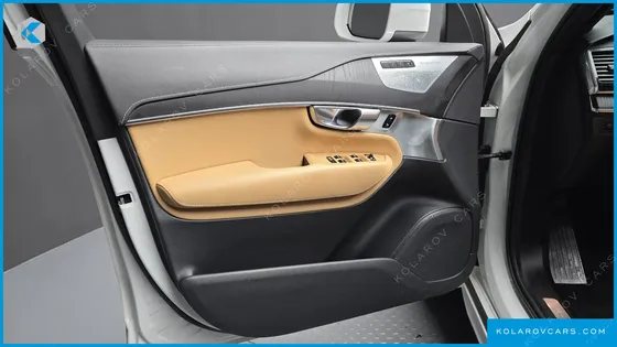 VOLVO XC90 T8 ULTIMATE BRIGHT HYBRID
